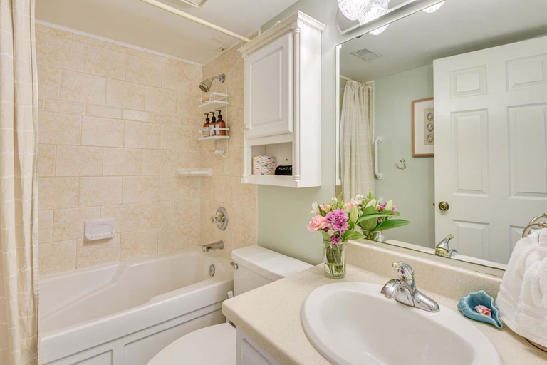 Bathroom 5, Emerald Surf 204, Escambia