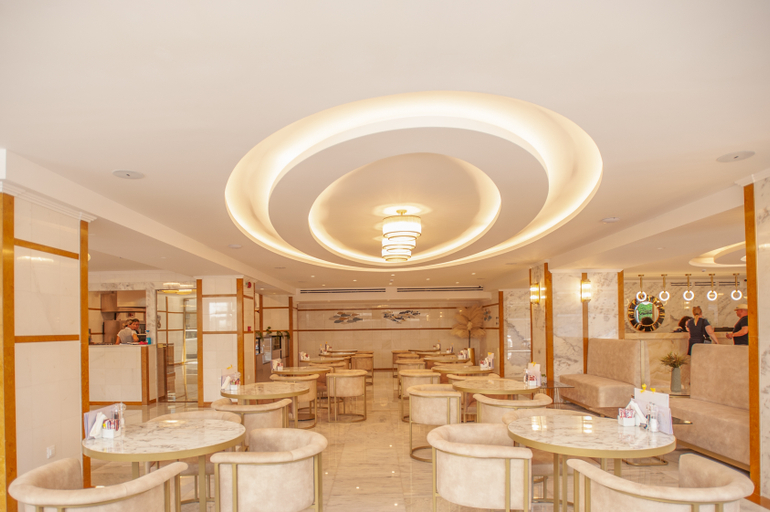 Food & Drinks 5, Rhodos Horizon Boutique, South Aegean