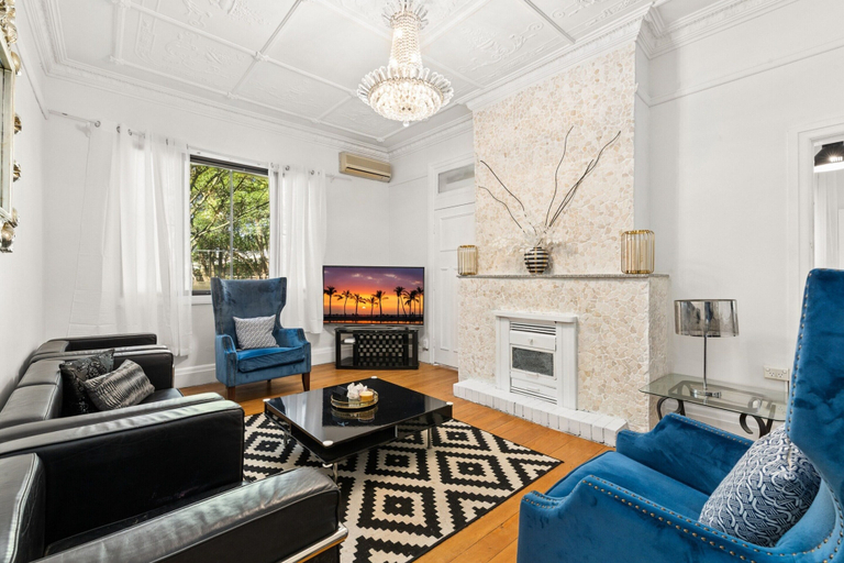 Others 5, Spacious 4-bed Character House in Vibrant Stanmore, Sydney