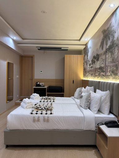 Others 4, The Solace Hotel, Nashik