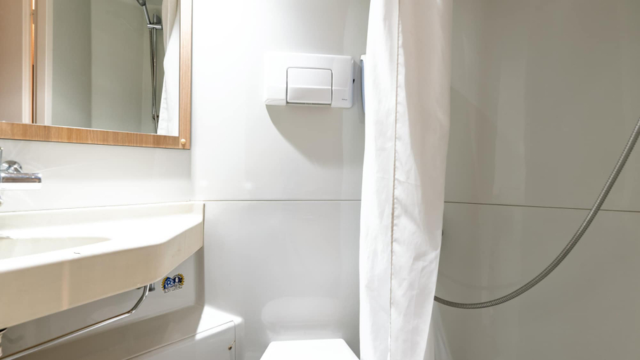 Bathroom 5, Premiere Classe Lille Nord - Roncq, Nord