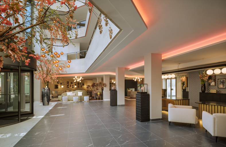 Public Area 2, Badischer Hof Baden Baden – Limited Edition, Baden-Baden