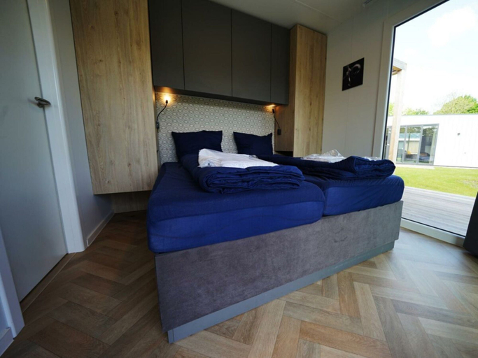 Others 2, Holiday Home in Kaatsheuvel With Terrace, Loon op Zand