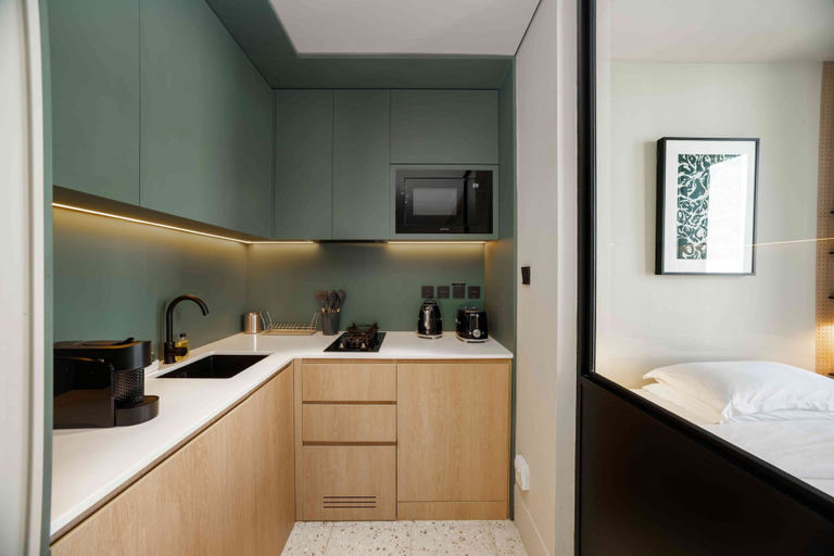 Others 3, Furnished Business Bay Studio w Balcony, Dubai