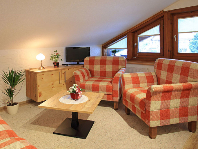 Others 5, Sauling at the Sillmann Country House, Ostallgäu