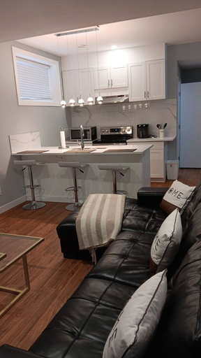 Others 4, Elegant Executive Suite, Private & Comfortable, Division No. 6