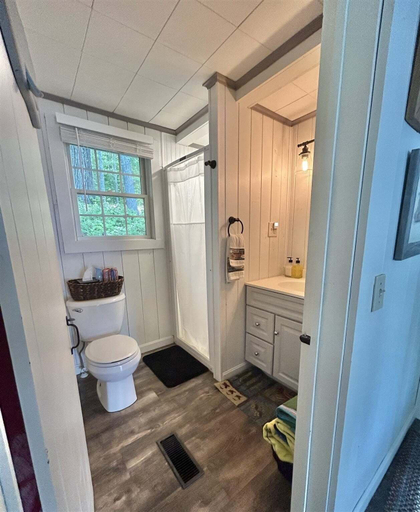 Others 4, Little Pick Limt 6 2 Bedroom Cabin, Cumberland