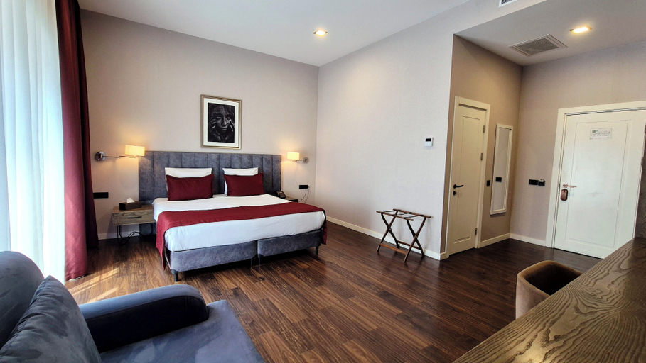 Bedroom 3, Port Rivoli Hotel Baku, Baku