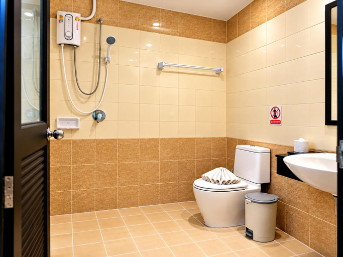Bathroom 5, Phuket 420, Pulau Phuket