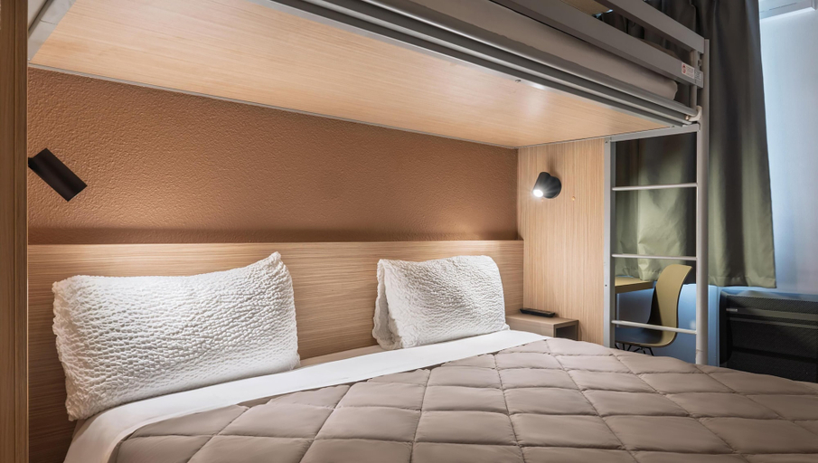 Bedroom 4, Premiere Classe Lille Nord - Roncq, Nord