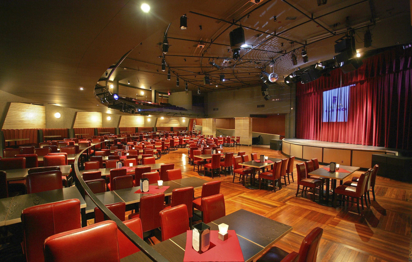 Food & Drinks 5, Coast Hotel & Convention Centre Langley City, Greater Vancouver