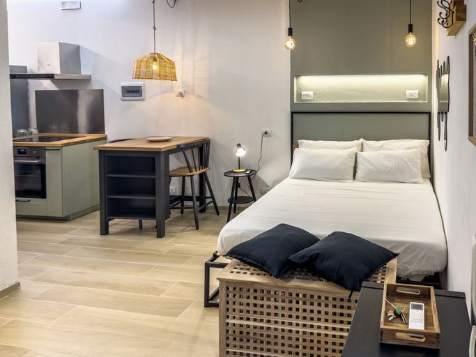 Others 5, LikeYourHome, Vercelli