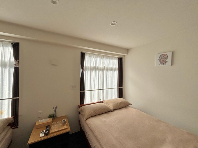 Others 2, cozey retreat asakusabashi, Taitō