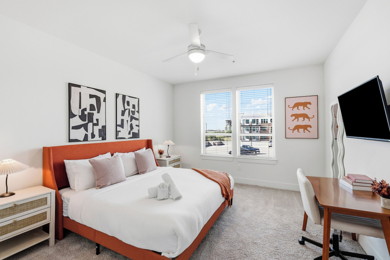 Others 4, Stylish 1BR near Universal Studios, Collin
