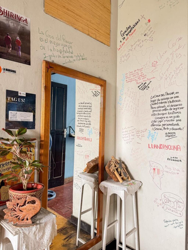 Others 5, La Casa del Paucar, Maynas