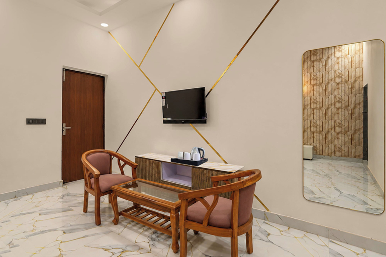 Others 3, Collection O Sector 10 Greater Noida, Gautam Buddha Nagar