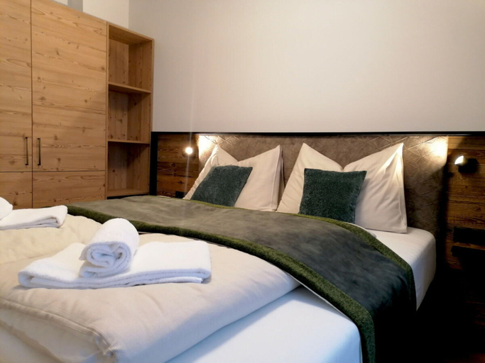 Others 5, Apartment in Rauris With Swimming Pool, Zell am See