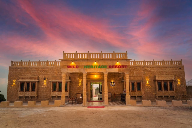 Exterior & Views