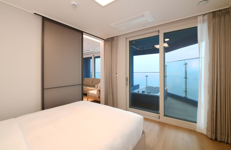 Others 2, Emerson Suites Naksan, Yangyang