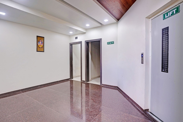 Others 4, FabHotel Food Hub, Nashik