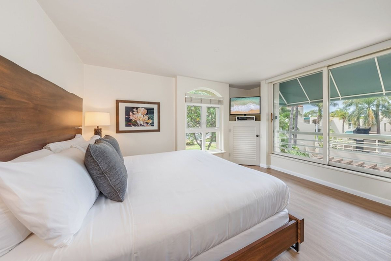 Others 4, Remodeled Spacious Wailea 2BD w AC Pool Ocean View - Palms of Wailea 1306, Maui