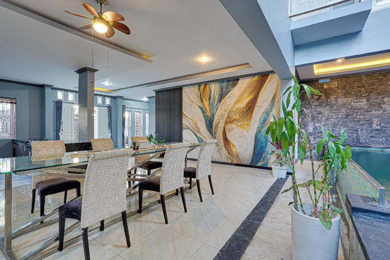 Food & Drinks, Villa Master Residance Renon Denpasar by Nabe Hospitality Management, Denpasar