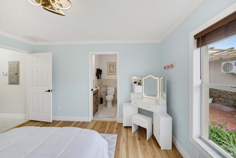 Others 4, Oldsmar Luxury Home & Private Sauna, Pinellas