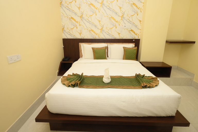 Others 4, The Dream hotel, Kamrup Metropolitan