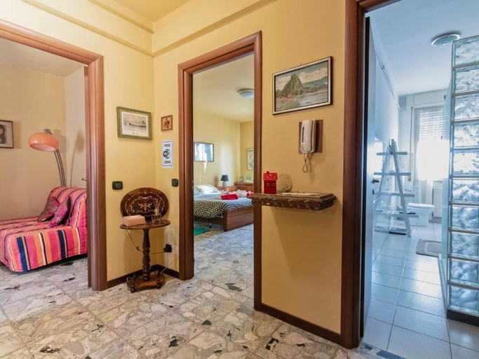 Others 1, Il Broletto B&B, Novara
