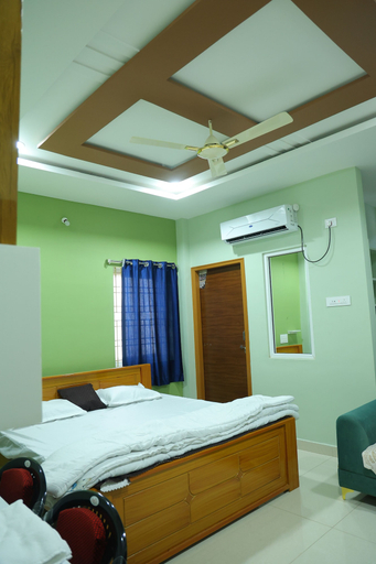 Others 4, SK Lodge, Anantapur