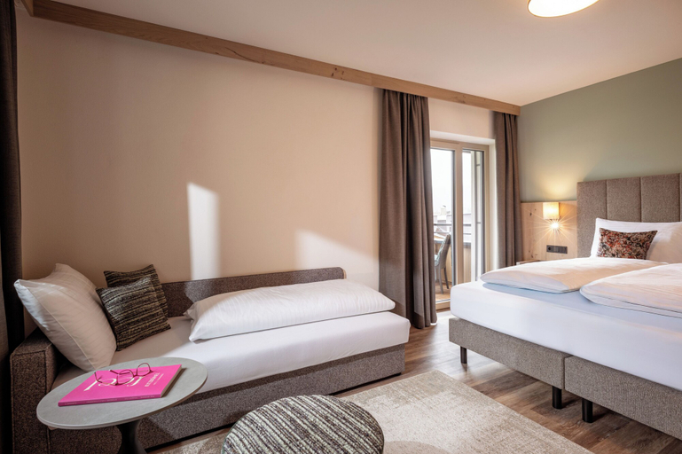 Others 4, by franz - Alpine Apartments, Kitzbühel