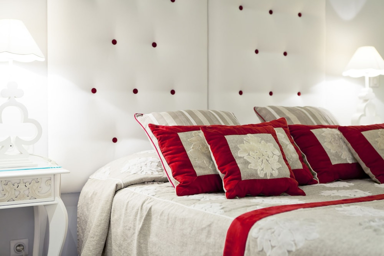 Bedroom 3, Grand Hotel Des Terreaux, Rhône