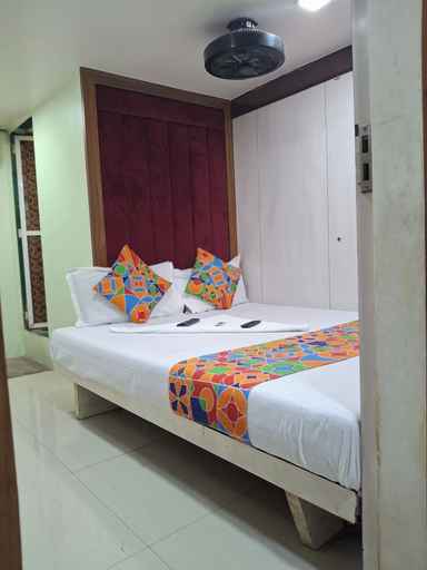 Others 4, Venus Guest House, Mumbai City