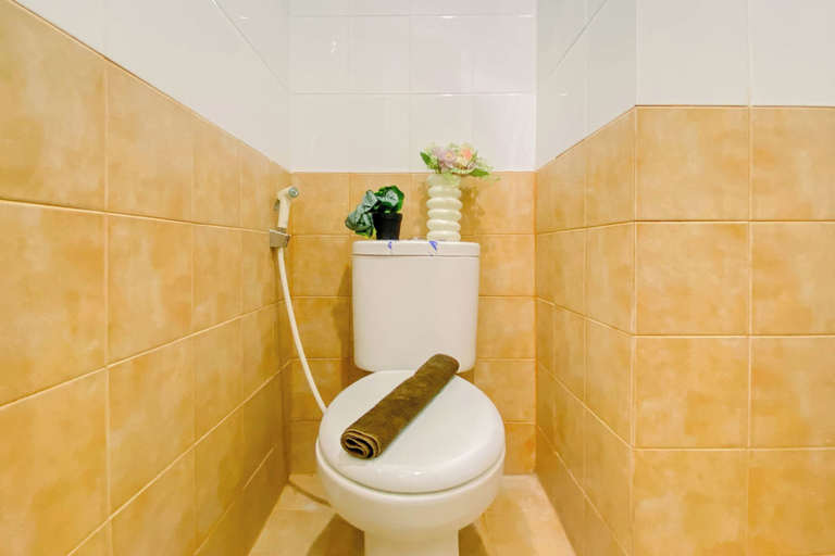 Others 3, Comfort And Modern 2Br Apartment Green Pramuka City, Central Jakarta