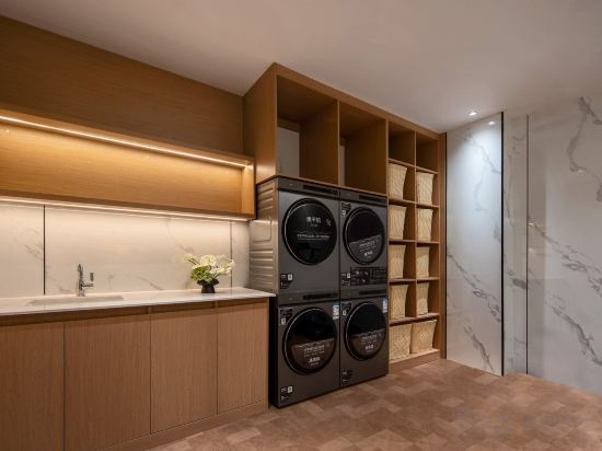 Others 2, Proyasure Hotel (Longkou High-Speed Railway Station Poly Plaza), Yantai