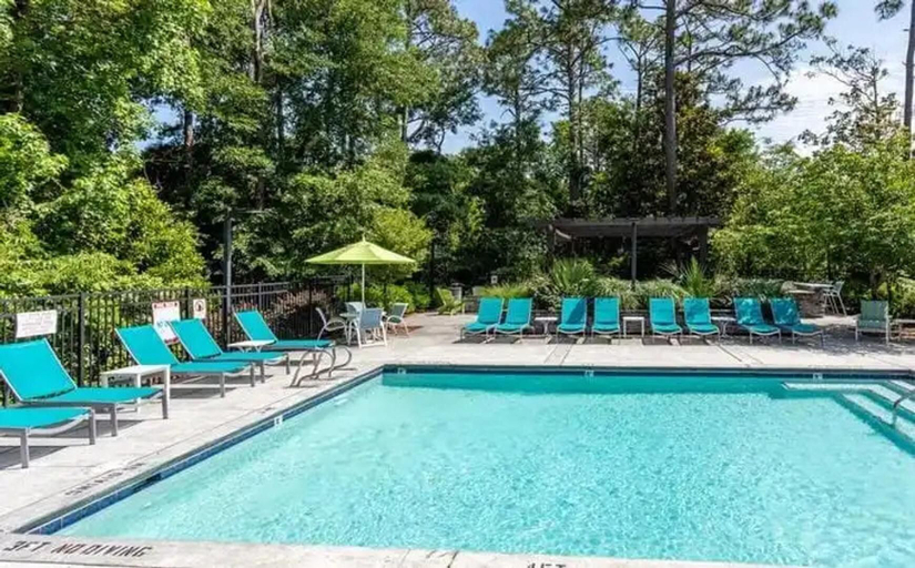 Others 3, Landing Chic 2bd, Gym, New Hanover