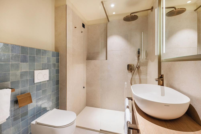 Bathroom 4, Voi Tanka Resort, Cagliari