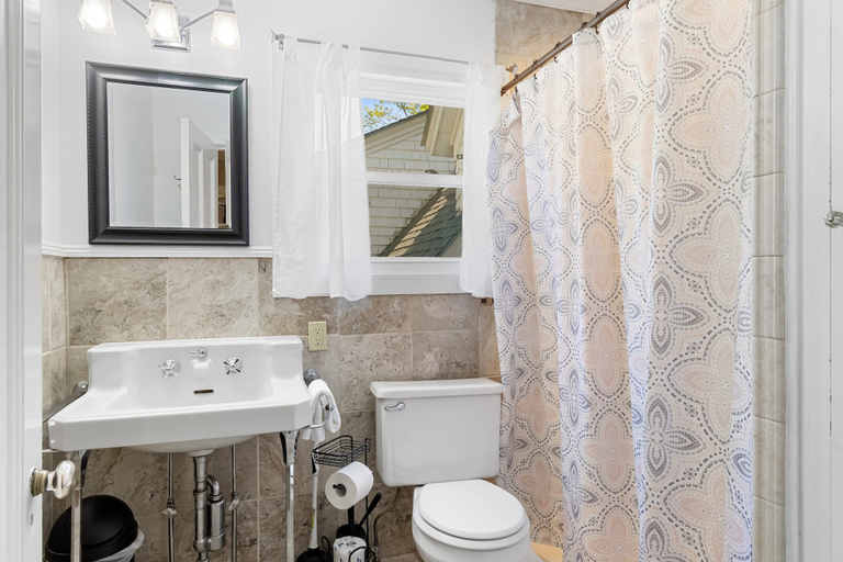 Others 2, La Maisonette - Historic Renovated 6 BR Downtown Bar Harbor, Hancock
