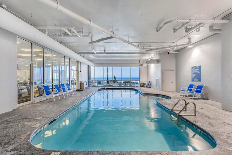 Sport & Beauty 3, Admirals Quarters 1201, Baldwin