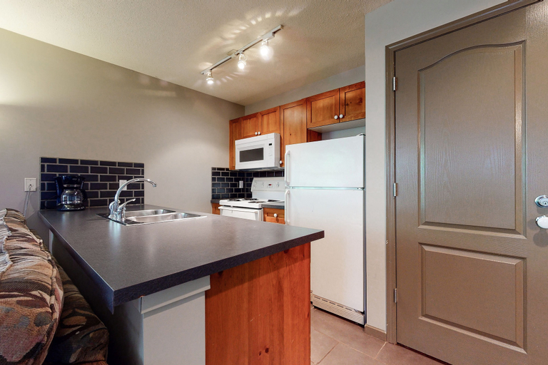 Others 4, Town Plaza by Whistler Premier, Squamish-Lillooet