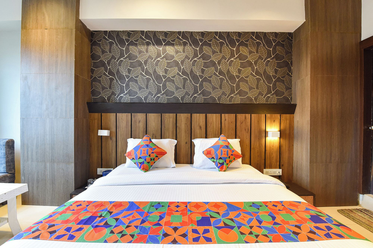 Bedroom 5, FabHotel The Samsara I, Indore