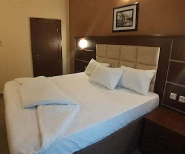 Others 3, HOUSE 3D HOTEL, AbujaMun