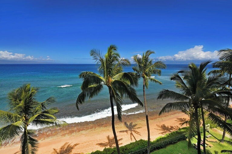 Others 4, Luxury Oceanfront Studio Pool AC Stunning Views - Mahana 713, Maui