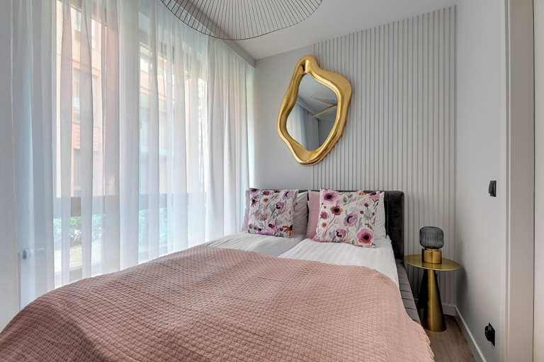 Others 4, Scala Suites H with Parking, Gdańsk City