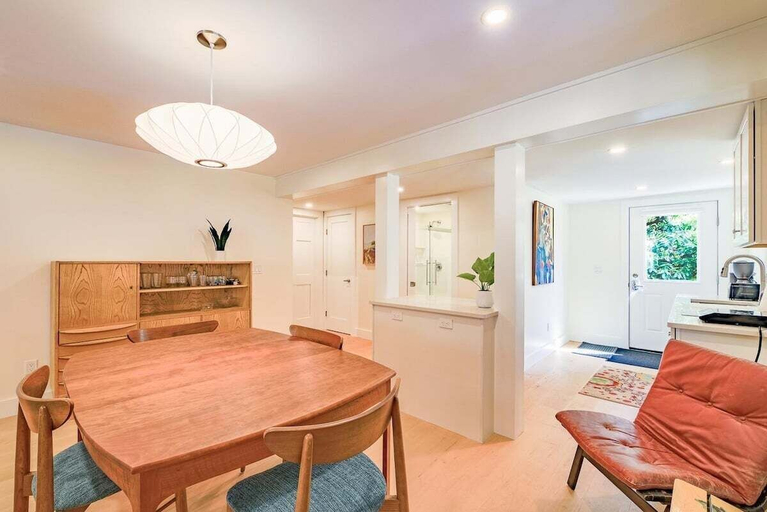 Others 5, Riverside on Hopkins, Waterfront With Dock, 4 Bed,, Knox
