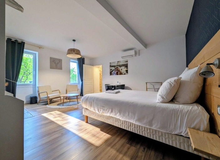 Bedroom 3, La Suite Gignac, Hérault