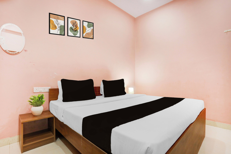 Others 4, Hotel O IIT Varanasi Shree Gopal Upwan, Varanasi