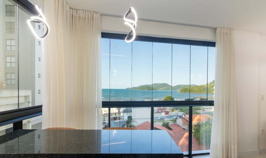 Others 4, Apto w/ 3 En-suites, BBQ & Ocean View Rih0203, Porto Belo