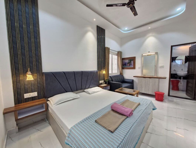 Others 3, Khushi Paying Guest House, Varanasi