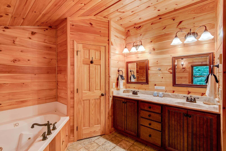 Others 3, Little Creek Lodge, Watauga
